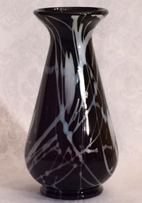 Fenton Hanging Heart Vase, 8.5&quot; Black &amp; White