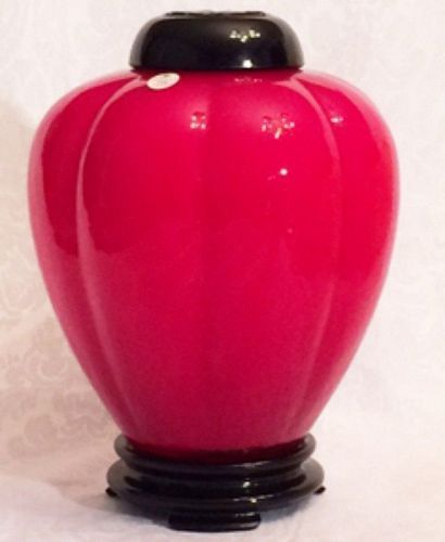 Fenton Lacquer Red Ginger Jar, Platinum Collection