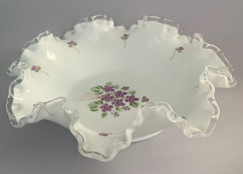 Fenton Violets in the Snow 9&quot; Bowl