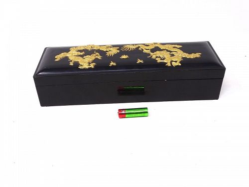 Foochow Fuzhou  Early lacquer glove box gilt dragons KKCK