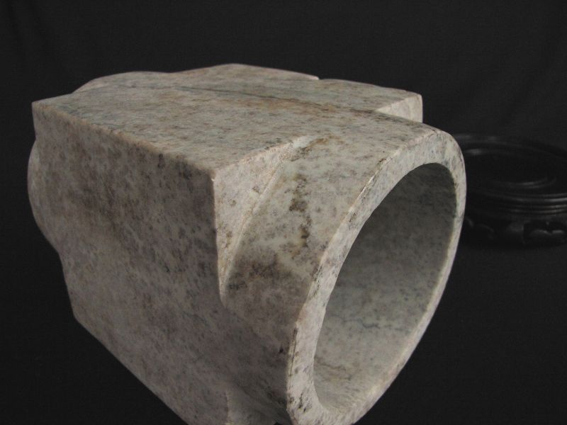 Neolithic Cong 琮 良渚文化 or Scholar's Rock