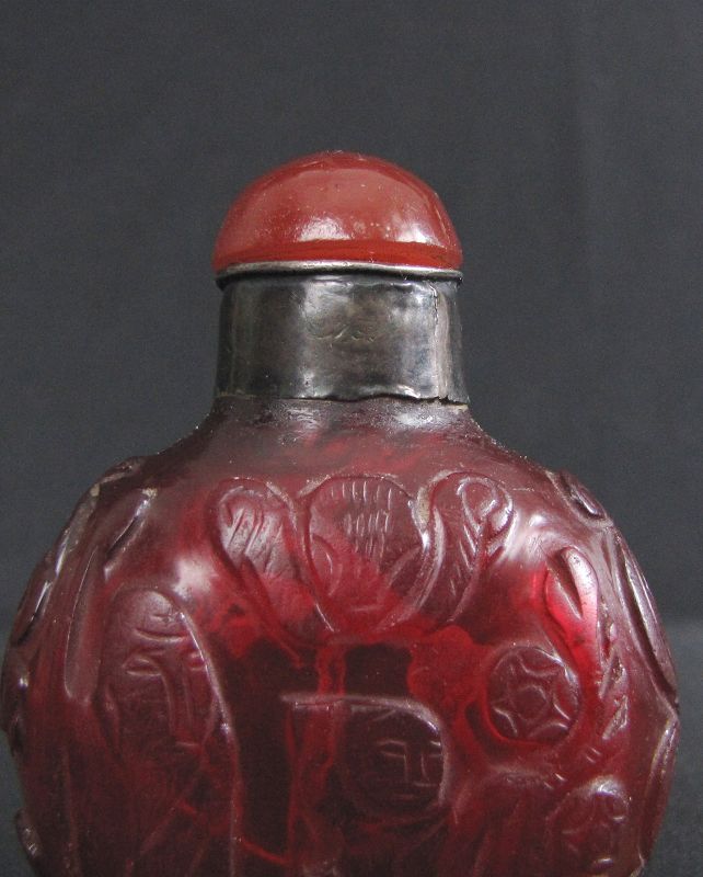 Antique Ruby Red Chinese Glass Snuff Bottle