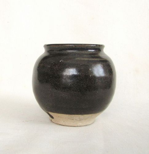 Early Northern Song Cizhou Jar