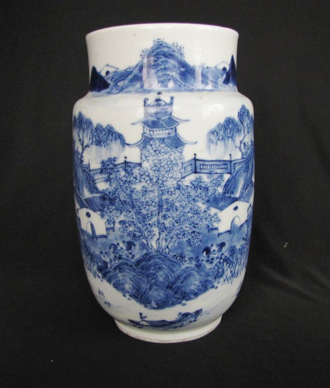 Qing Blue and White Porcelain Vase