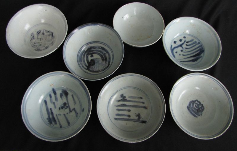 Ming Blue and White Porcelain Bowls 7 Pieces