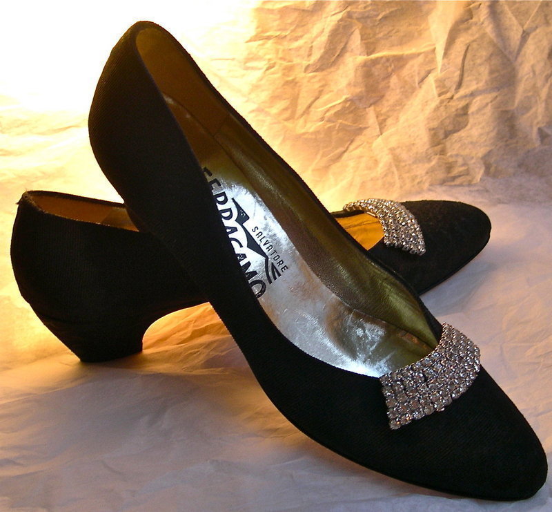 NWOB Ferragamo Black Fabric Leather Shoes Vintage Musi Clips