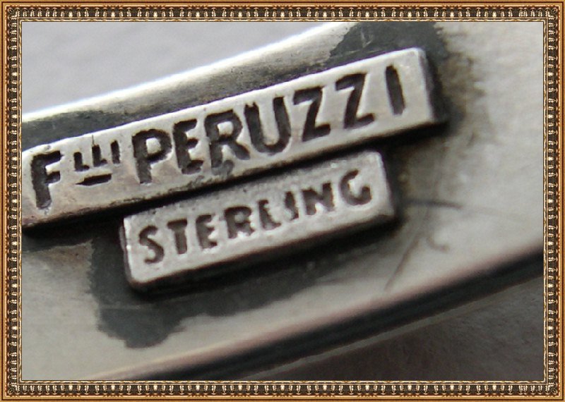 Vintage Peruzzi Sterling Silver Bangle Bracelet