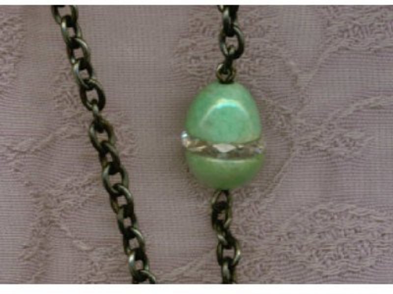 Vintage Gun Metal Longchain Green Glass Beads Crystal