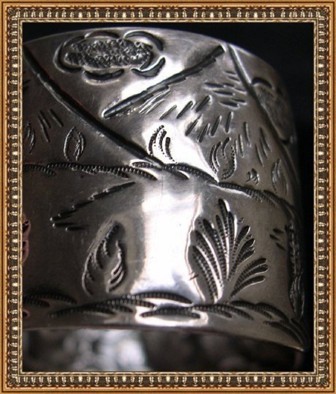 Sanborns Mexican Sterling Silver Cuff Mexico Figural