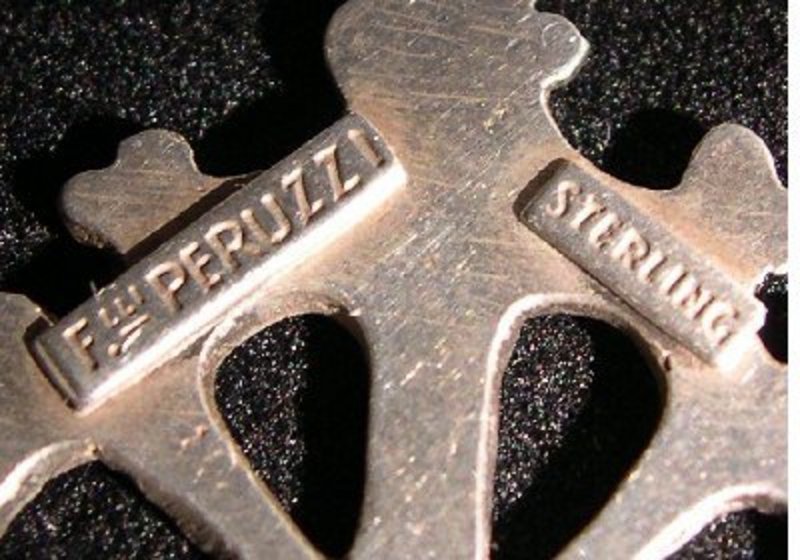 Vintage F.lli Peruzzi Ornate Cross Sterling Silver