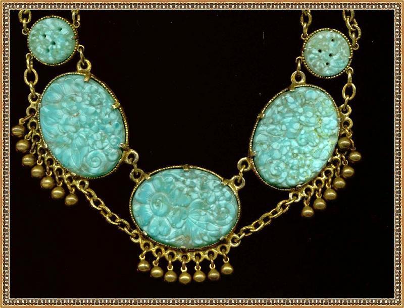 Art Deco Festoon Bib Turquoise Pierced Peking Glass