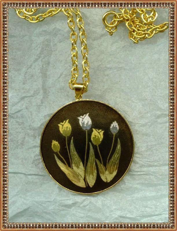 Amita Necklace Pendant Tulip Tri Color Mixed Damascene