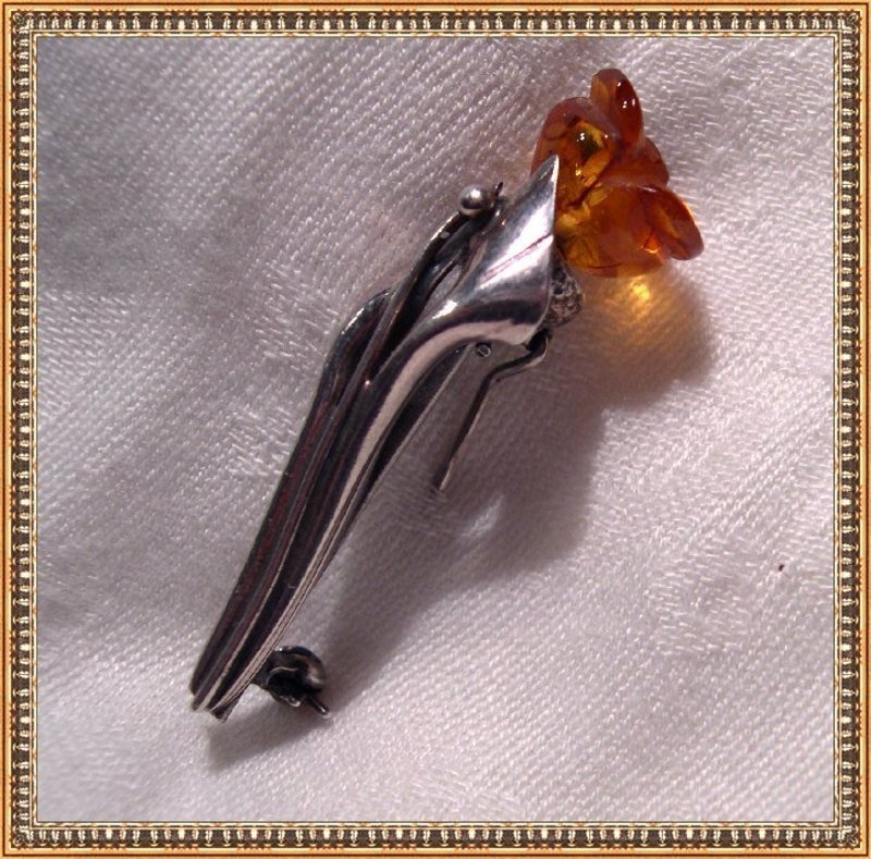 Vintage Mod or Arts Crafts Sterling Carved Amber Pin