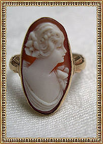 Vintage 15K Gold Ring Cameo Oval Sweet Profile Carved