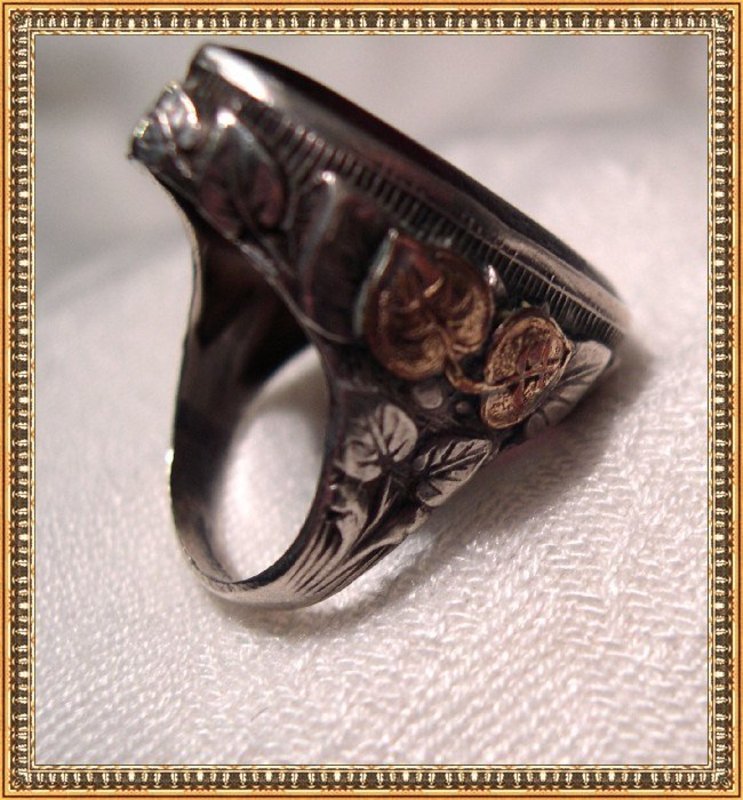 Vintage Arts Crafts Sterling Gold Leaf Ring Frosted Amethyst Glass