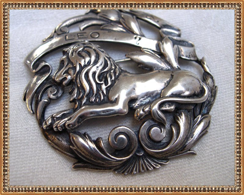 Vintage Peruzzi Sterling Silver Pin Brooch Lion Boston