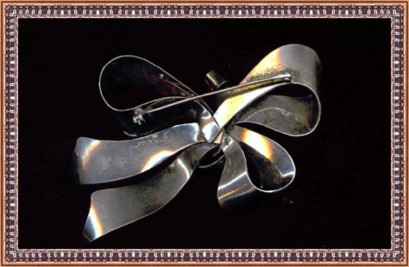 Walter Lampl Sterling Silver Retro Bow Pin Moonstone