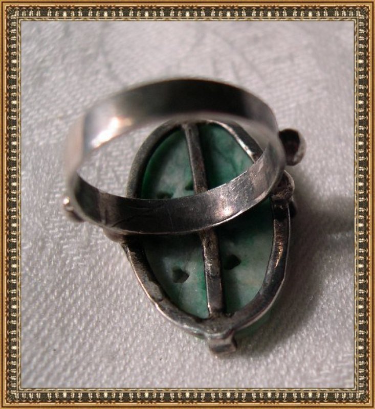 Vintage Unmarked Silver Arts Crafts Art Deco Carved Jade Ring