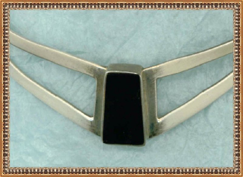 Signed Sterling Silver Mexican Mexico Neck Cuff  Black