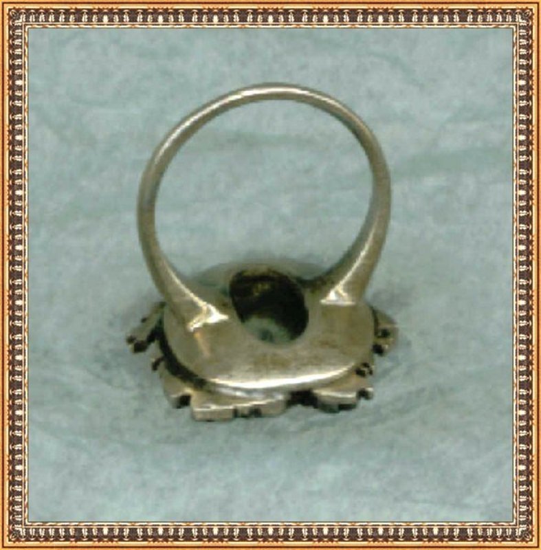 Unsigned Unmarked Arts Crafts Silver Ring Mabe Pearl