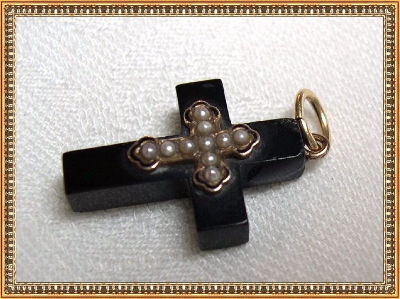 Vintage Antique Victorian Black Jet Cross Pendant Seed