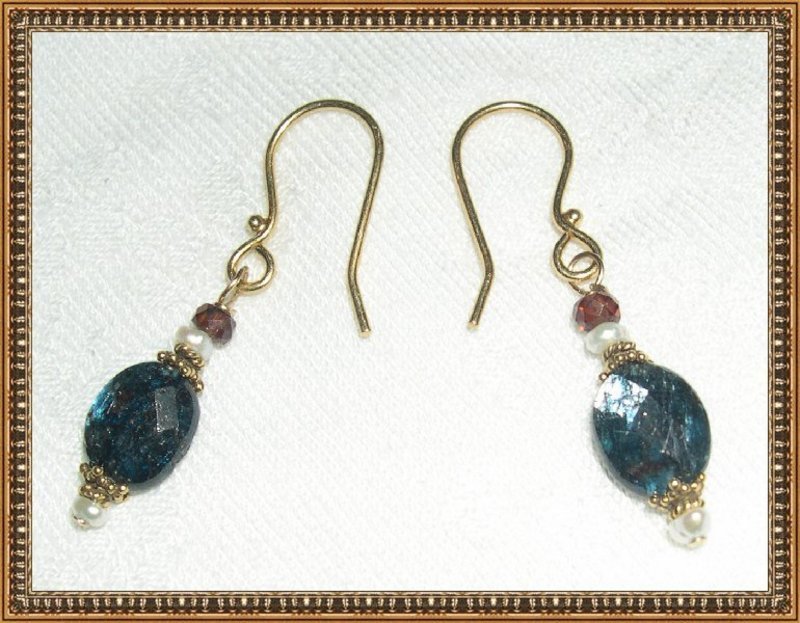 MIMI DEE 22K Vermeil Earrings Kyanite Pink Sapphire