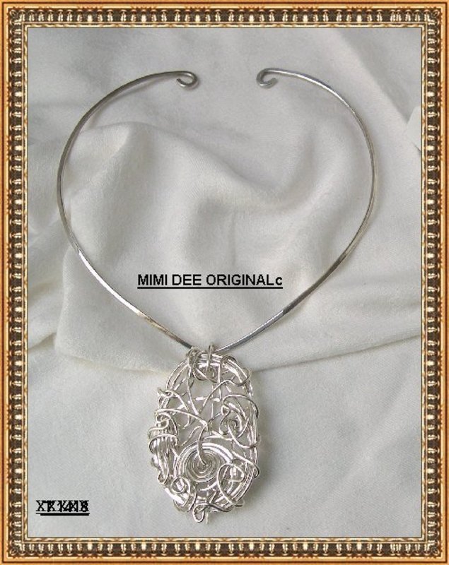 Signed Mimi Dee Studio Sterling Silver Sculpture Pin Necklace V Collar