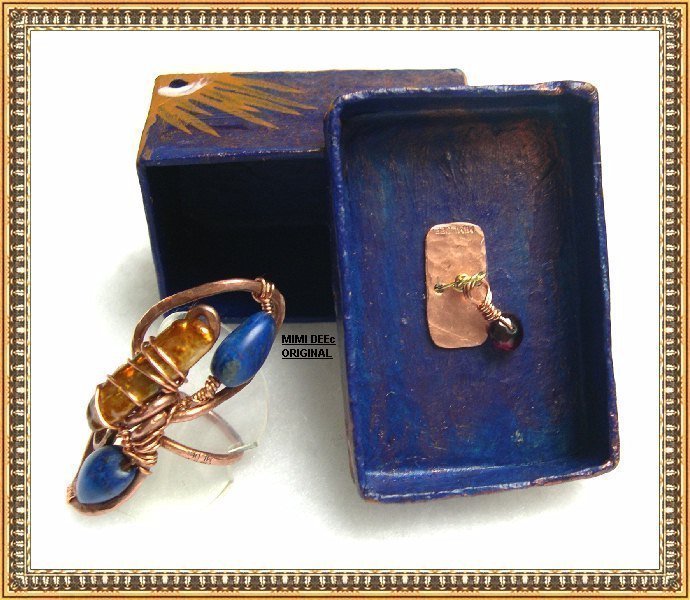 Signed Studio Bold Copper Lapis Ring Presentation Box