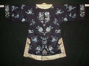 Antique Han Chinese embroidered Midnight blue silk robe