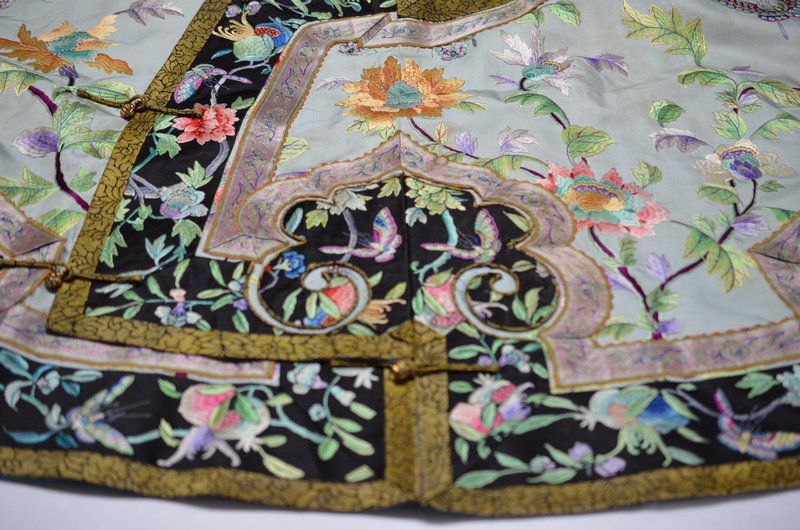 Chinese Manchu woman's embroidered silk Waistcoat