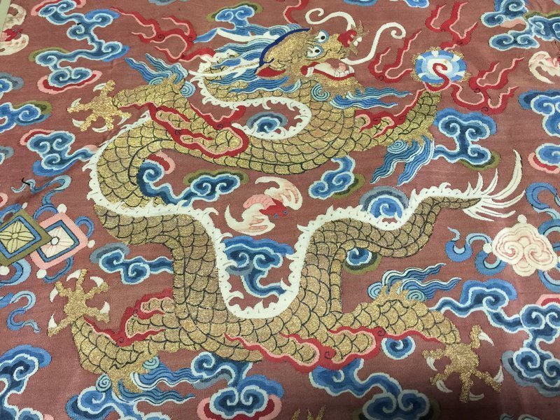 Antique Chinese Qing prince's dragon robe panel - Details