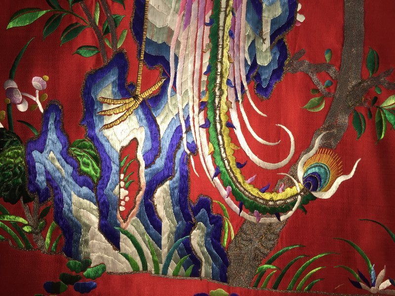 Antique Chinese embroidered silk tapestry 1