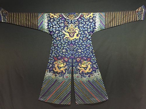 Antique Chinese embroidered summer dragon silk robe - Jifu