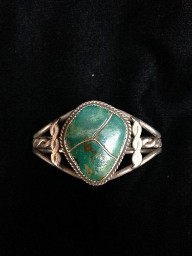 Navajo Single Stone Turquoise Bracelet
