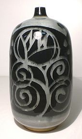 Ao Glazed Tapered Mouth Vase With Bloesem Design
