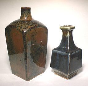 PAIR OF MOLDED VASES BY KAWAI TAKEICHI