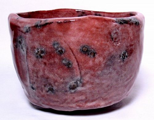 LARGE AKA-RAKU CHAWAN BY KONISHI HEINAI II