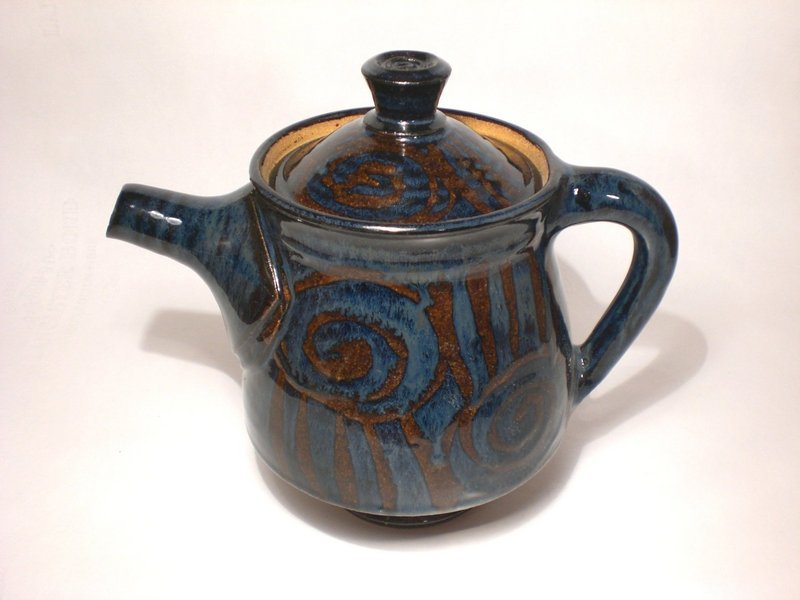 Ame &amp; Cobalt Decorated Teapot