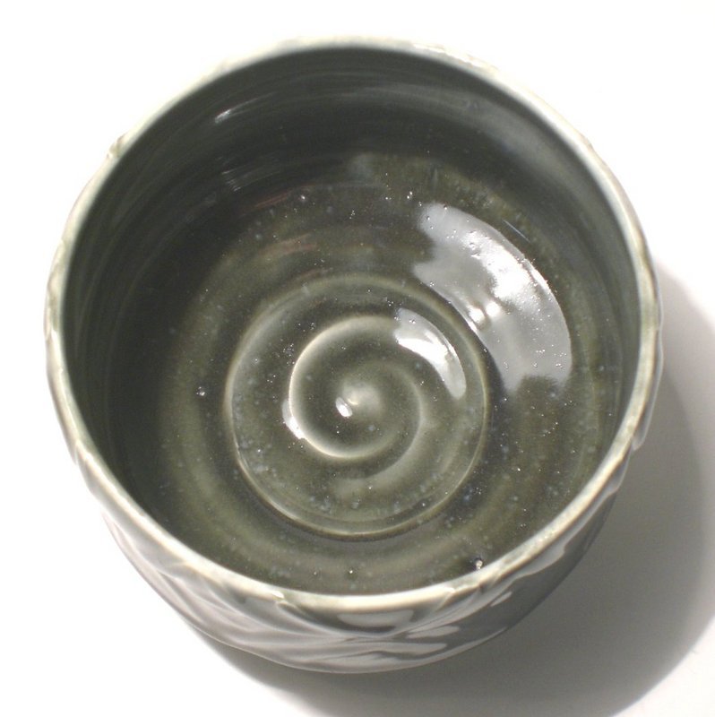 Ao &quot;Spirali&quot; Etched Teabowl