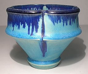 Bleu Electrique Lobed Pedestal Teabowl