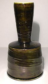 Medieval Green Hakeme Kinuta Vase
