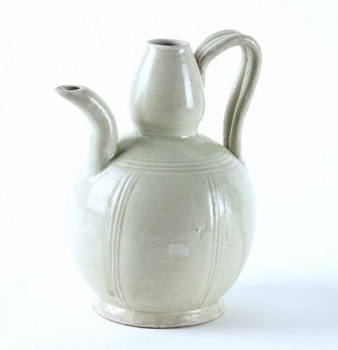 A Chinese white ware ewer, Northern Song dynasty