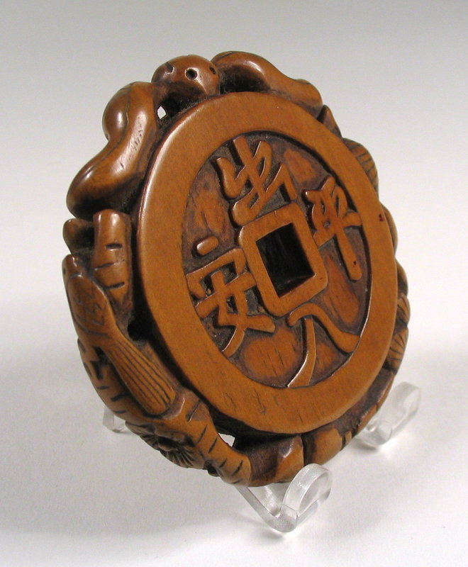 Chinese Boxwood Coin Toggle, Qing