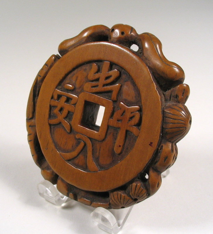 Chinese Boxwood Coin Toggle, Qing