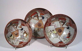 Set of Three Nesting Kutani Porcelain Bowls