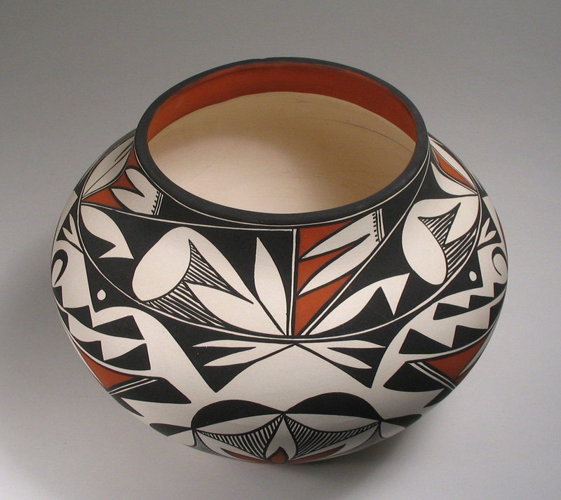 Acoma Pottery Olla with Deer, Signed Louise Amos