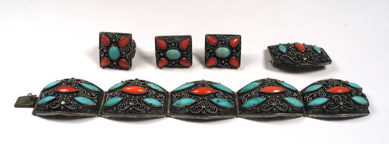 Complete Ensemble of Chinese Silver, Coral and Turquoise Jewelry