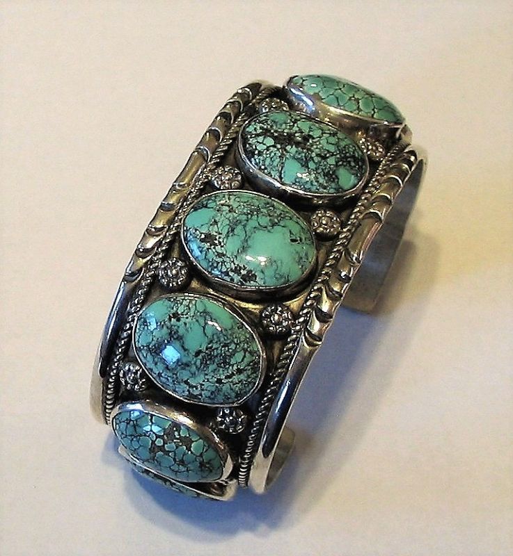 Details about   Navajo sterling silver turquoise cuff bracelet Signed A.G 