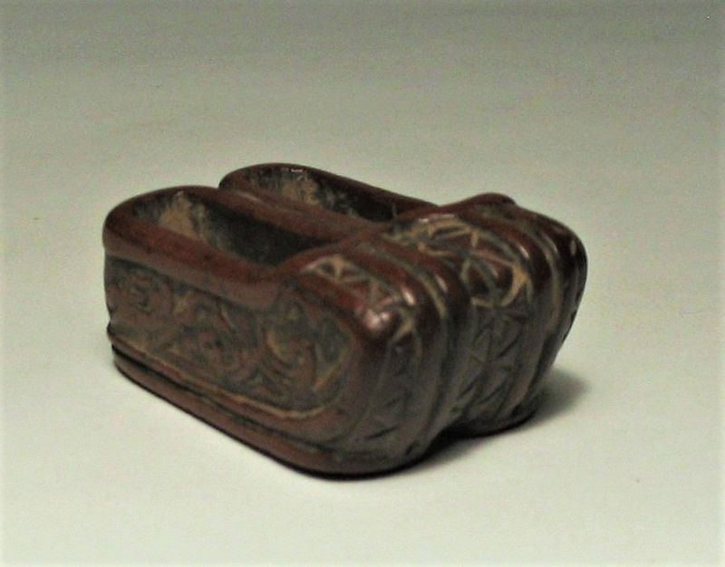 Fine Chinese Toggle of Carved Pair of Shoes