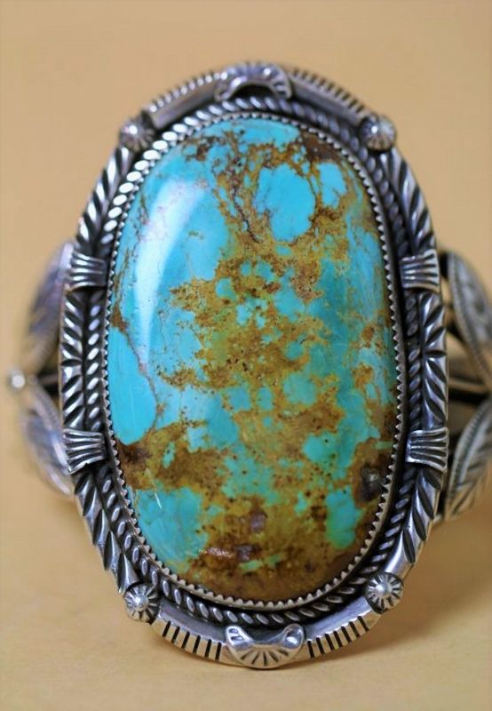 Stunning Sterling Silver &amp; Turquoise Cuff Bracelet with Large Stone